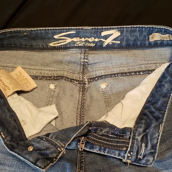 Seven7 Rocker Slim Boot Cut Jeans, Sz 6 - Picture 6 of 8